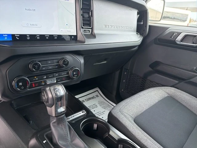 2025 Ford Bronco 6th Gen - Image 15 of 20