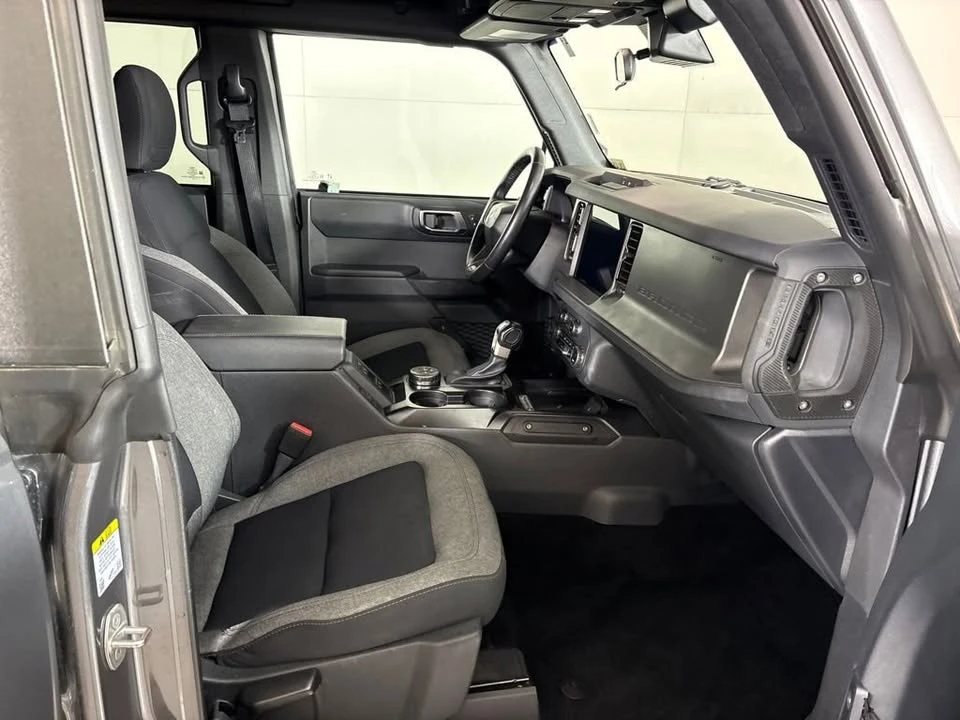 2025 Ford Bronco 6th Gen - Image 17 of 20