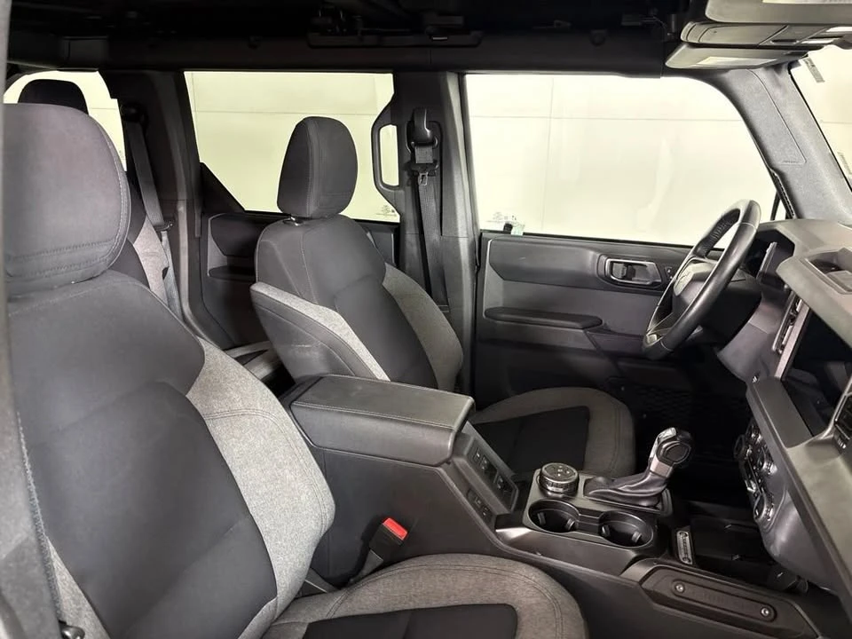 2025 Ford Bronco 6th Gen - Image 19 of 20