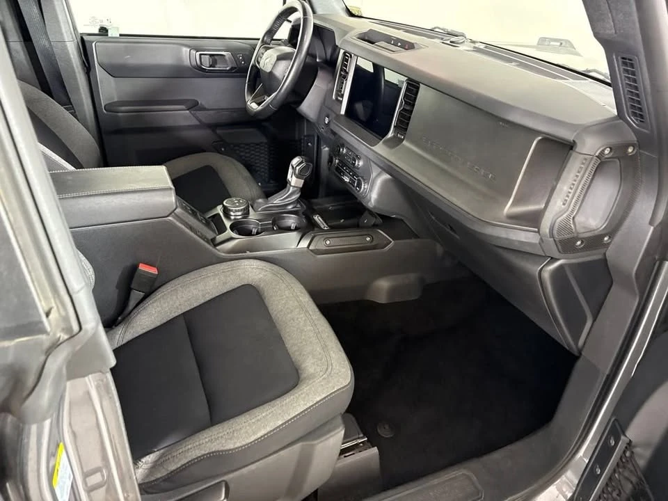 2025 Ford Bronco 6th Gen - Image 18 of 20