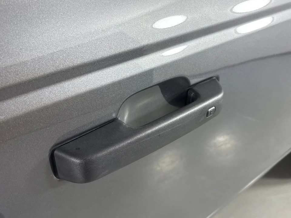 2025 Ford Bronco 6th Gen - Image 13 of 20