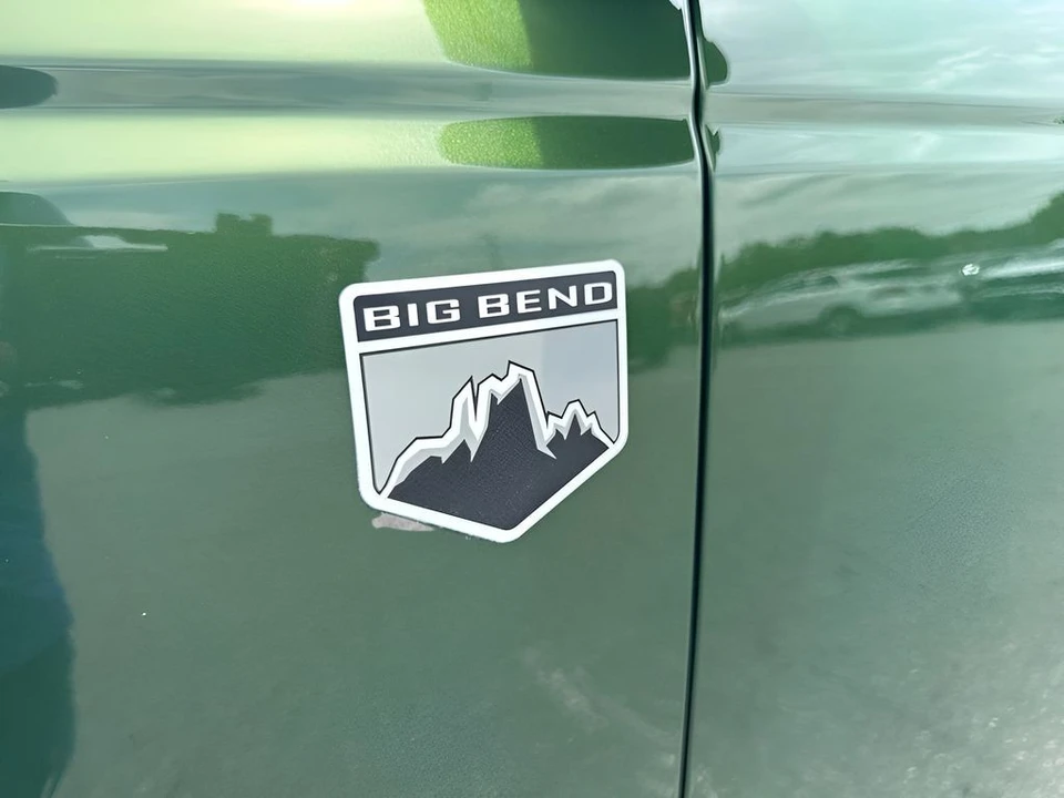 2025 Ford Bronco 6th Gen - Image 31 of 31