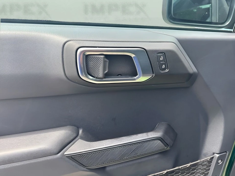 2025 Ford Bronco 6th Gen - Image 25 of 31