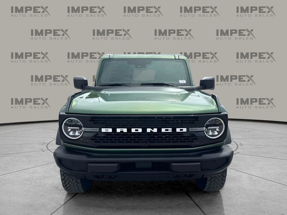 2025 Ford Bronco 6th Gen - Image 8 of 31