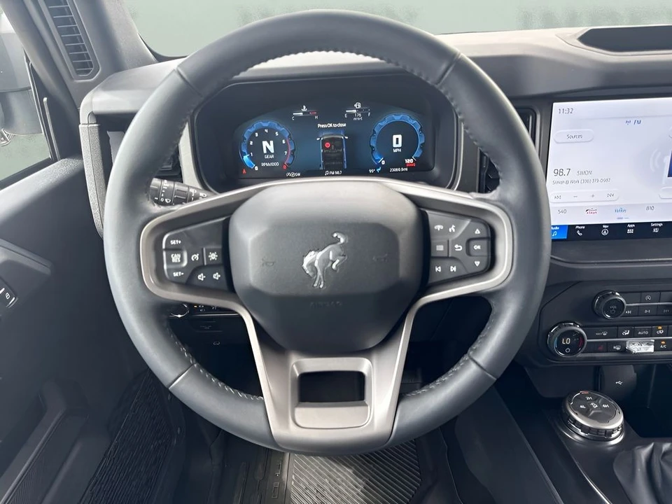2025 Ford Bronco 6th Gen - Image 12 of 31