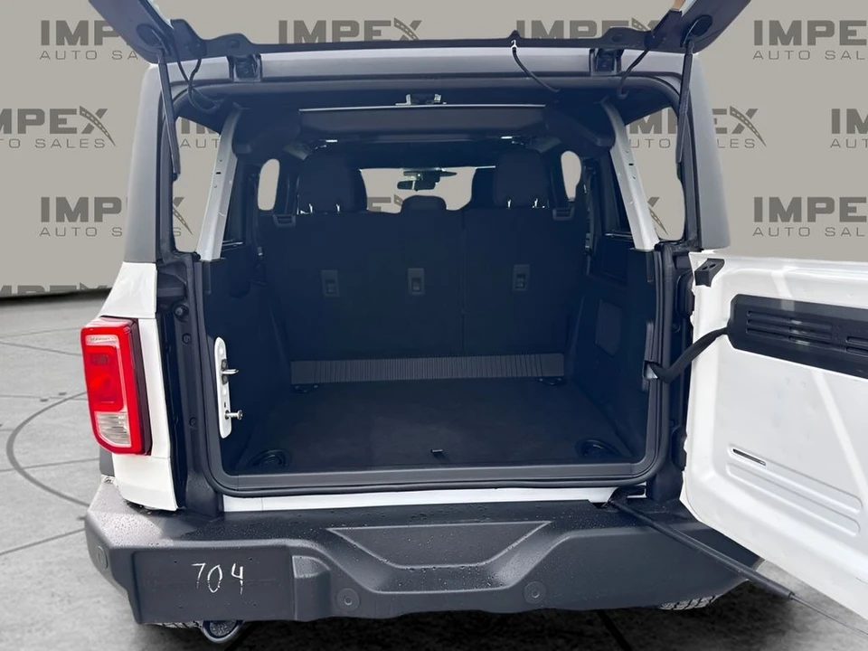 2025 Ford Bronco 6th Gen - Image 19 of 24
