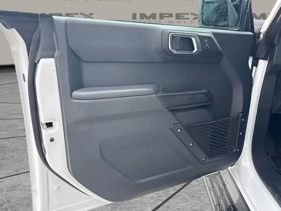 2025 Ford Bronco 6th Gen - Image 17 of 24