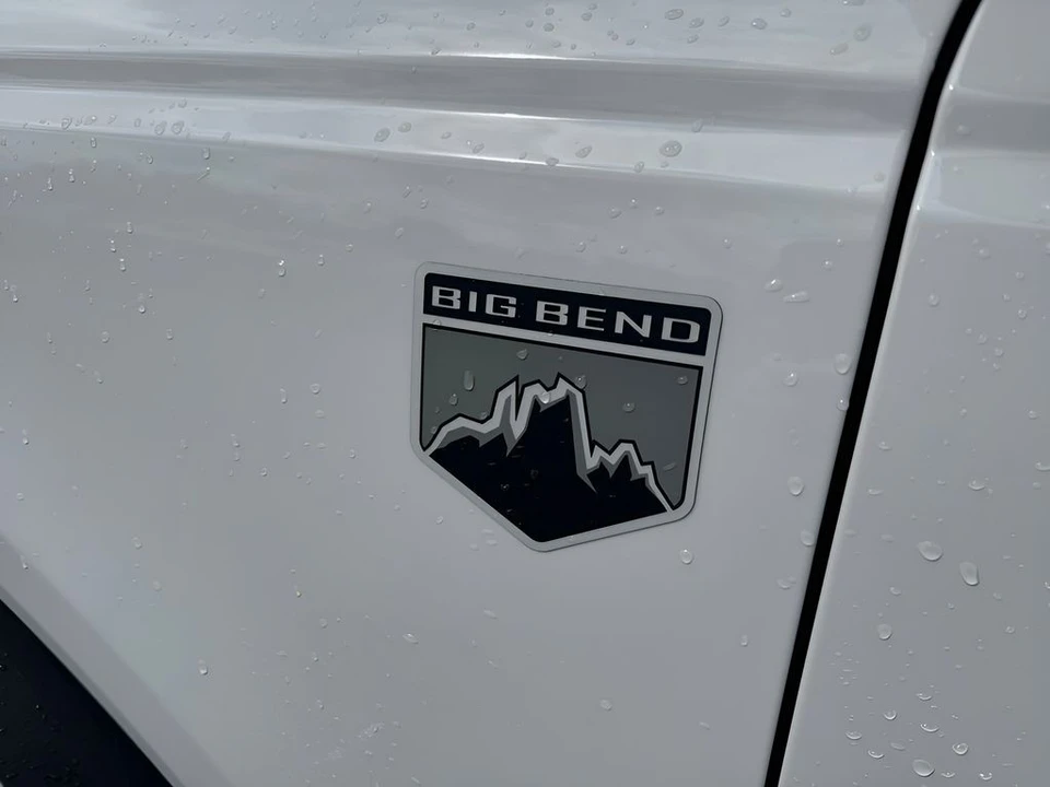 2025 Ford Bronco 6th Gen - Image 24 of 24