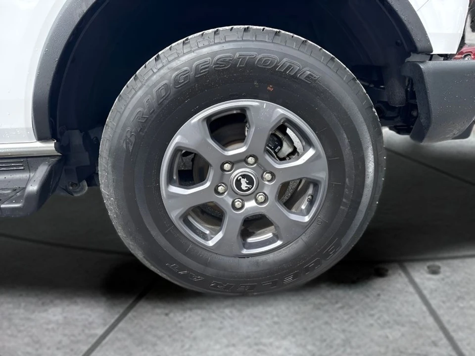 2025 Ford Bronco 6th Gen - Image 23 of 24