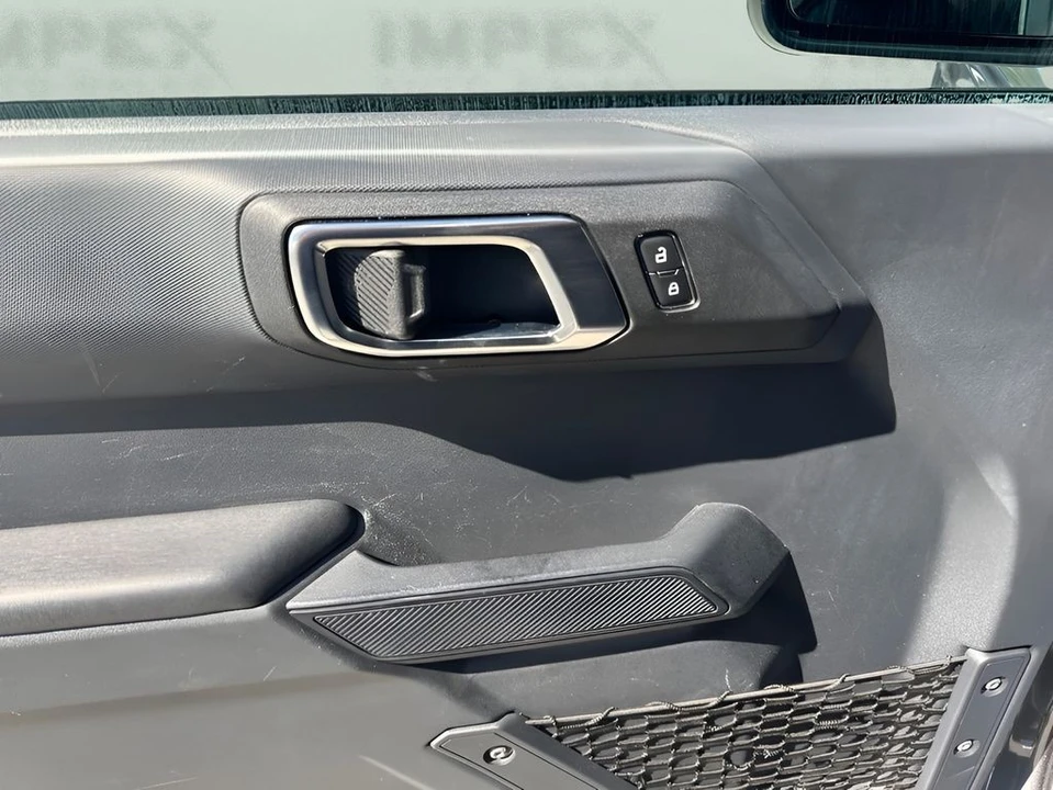 2025 Ford Bronco 6th Gen - Image 25 of 31