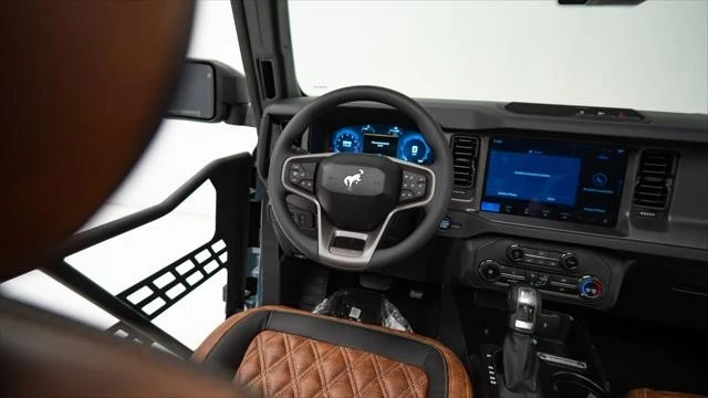 2025 Ford Bronco 6th Gen - Image 11 of 20