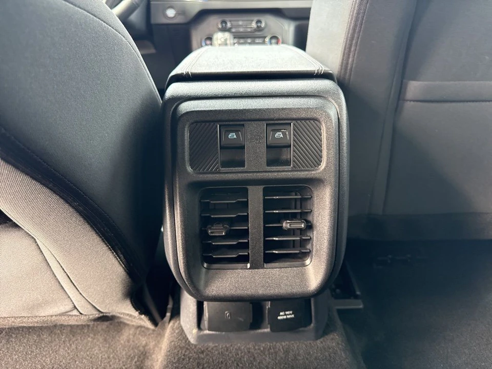 2025 Ford Bronco 6th Gen - Image 11 of 12