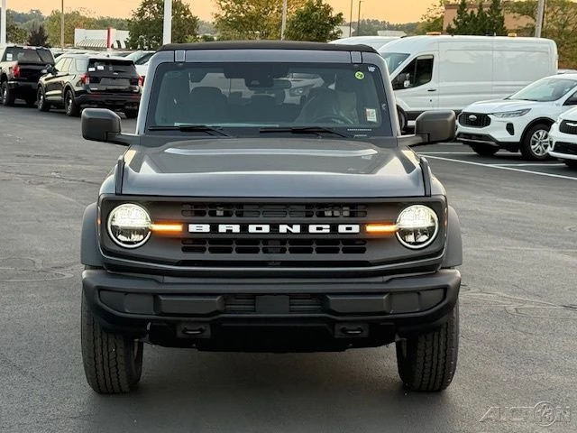 2025 Ford Bronco 6th Gen - Image 10 of 12