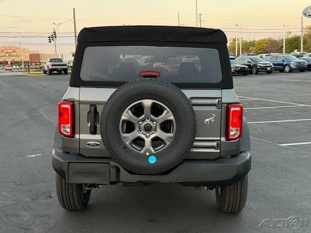 2025 Ford Bronco 6th Gen - Image 5 of 12