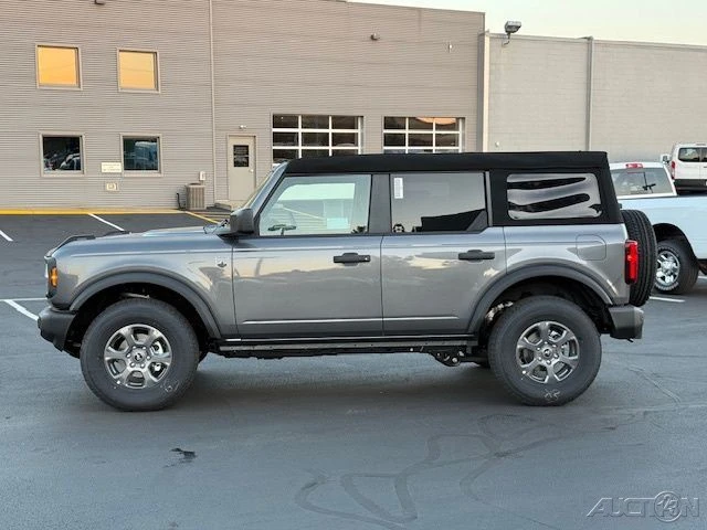 2025 Ford Bronco 6th Gen - Image 2 of 12