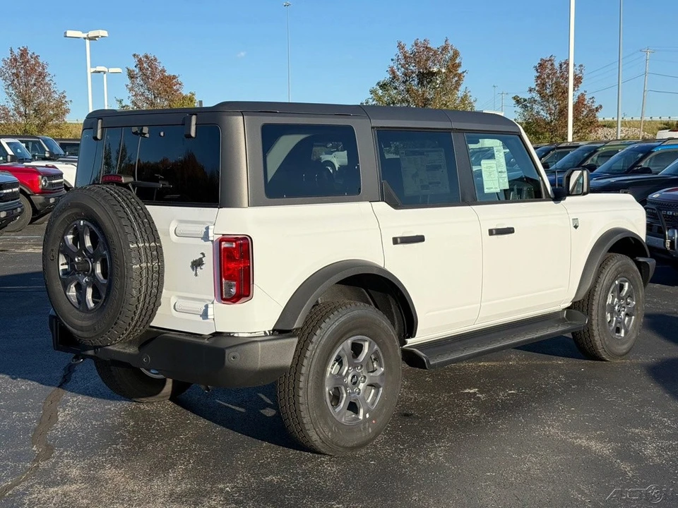 2025 Ford Bronco 6th Gen - Image 6 of 12