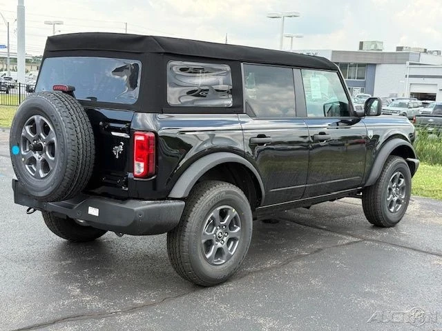 2025 Ford Bronco 6th Gen - Image 6 of 12