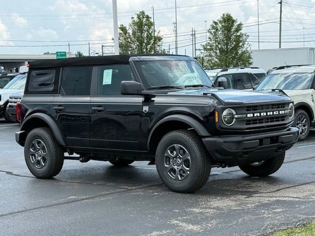 2025 Ford Bronco 6th Gen - Image 9 of 12
