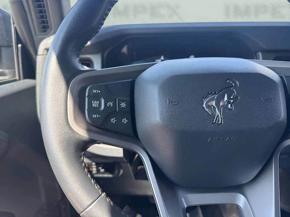 2025 Ford Bronco 6th Gen - Image 15 of 31