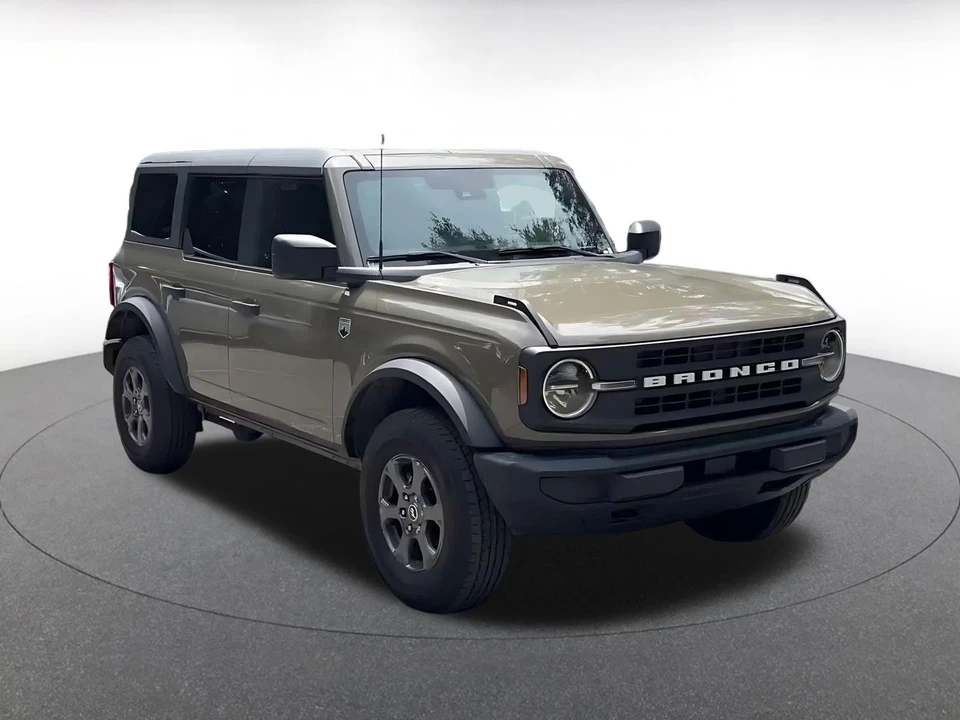 2025 Ford Bronco 6th Gen - Image 3 of 31