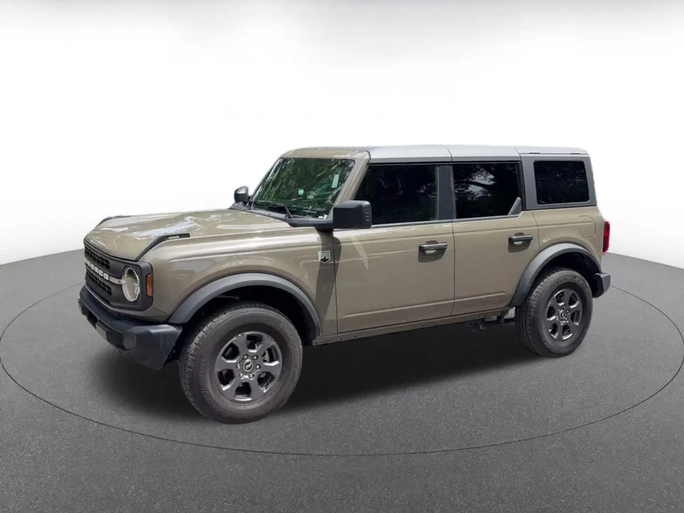 2025 Ford Bronco 6th Gen - Image 9 of 31