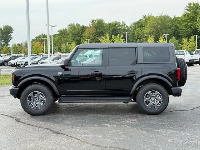 2025 Ford Bronco 6th Gen - Image 2 of 12