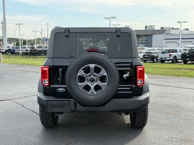2025 Ford Bronco 6th Gen - Image 5 of 12
