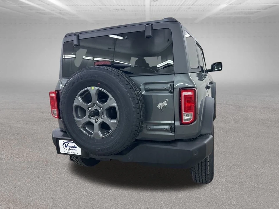 2025 Ford Bronco 6th Gen - Image 11 of 12