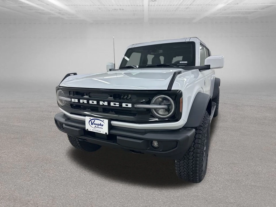 2025 Ford Bronco 6th Gen - Image 4 of 12