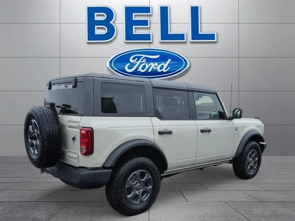 2025 Ford Bronco 6th Gen - Image 6 of 21