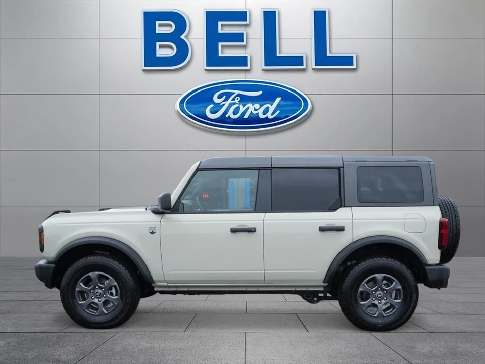 2025 Ford Bronco 6th Gen - Image 2 of 21