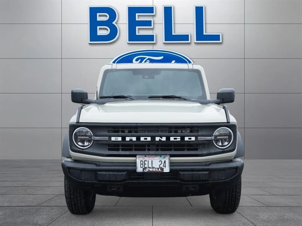 2025 Ford Bronco 6th Gen - Image 4 of 12