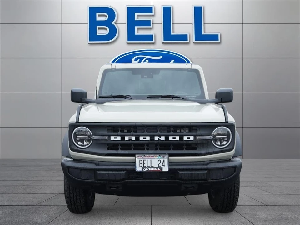 2025 Ford Bronco 6th Gen - Image 4 of 21