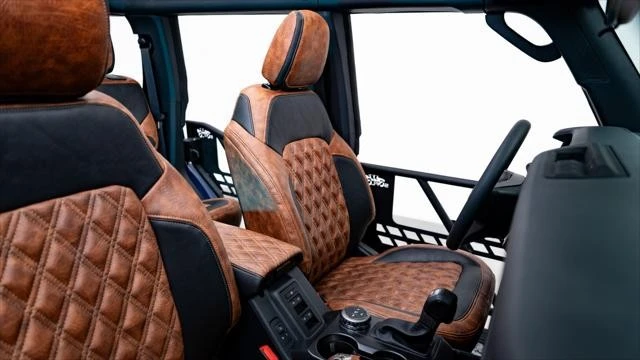 2025 Ford Bronco 6th Gen - Image 24 of 31