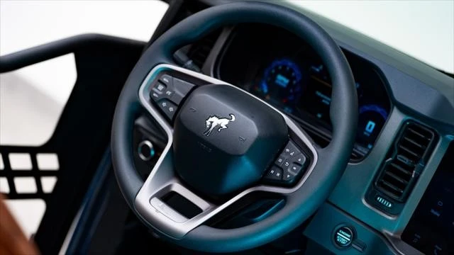 2025 Ford Bronco 6th Gen - Image 31 of 31