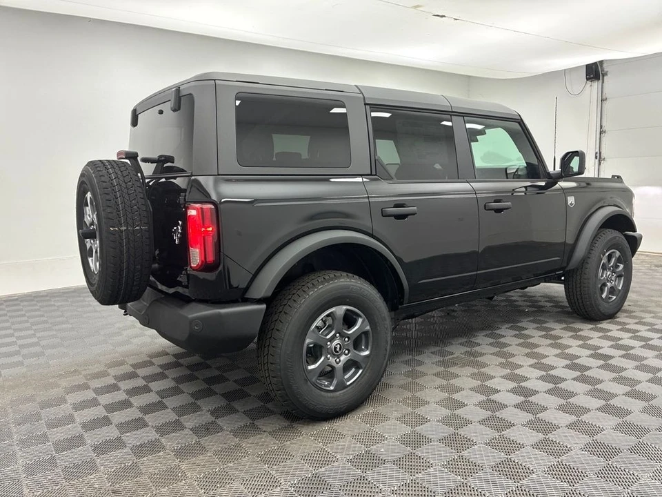 2025 Ford Bronco 6th Gen - Image 6 of 12
