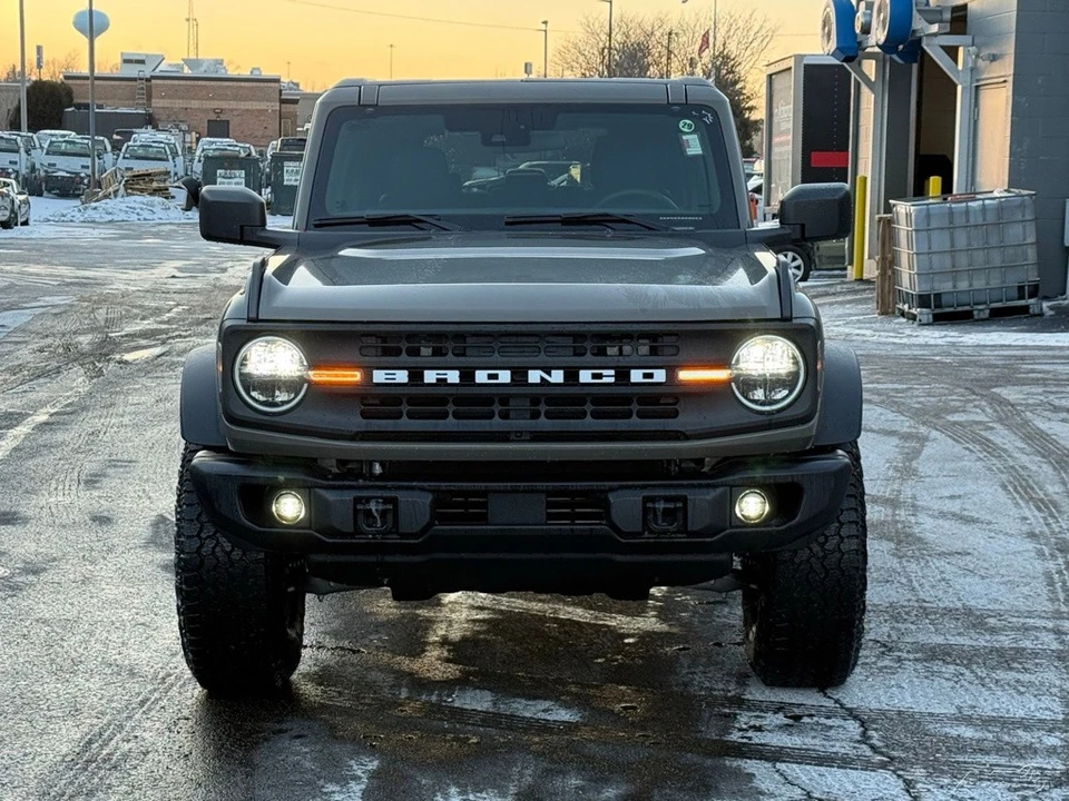 2025 Ford Bronco 6th Gen - Image 10 of 12