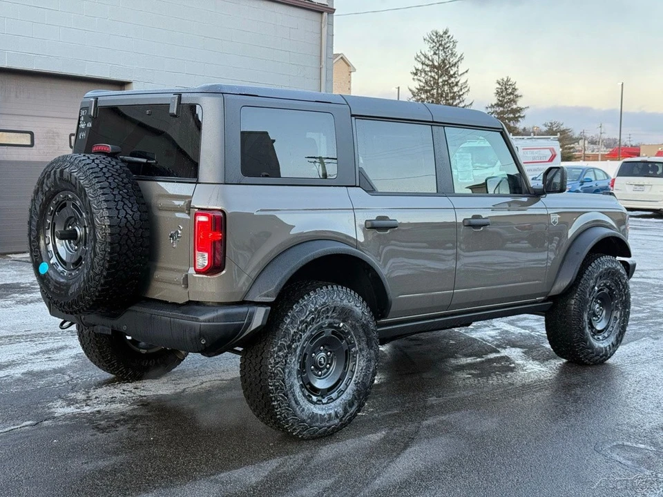 2025 Ford Bronco 6th Gen - Image 6 of 12