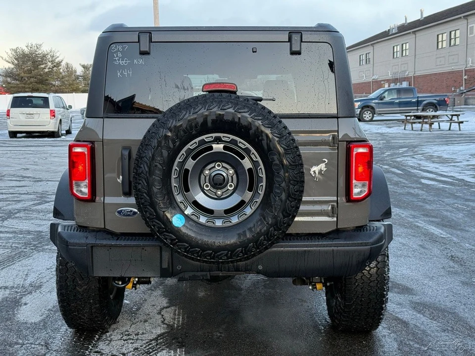2025 Ford Bronco 6th Gen - Image 5 of 12