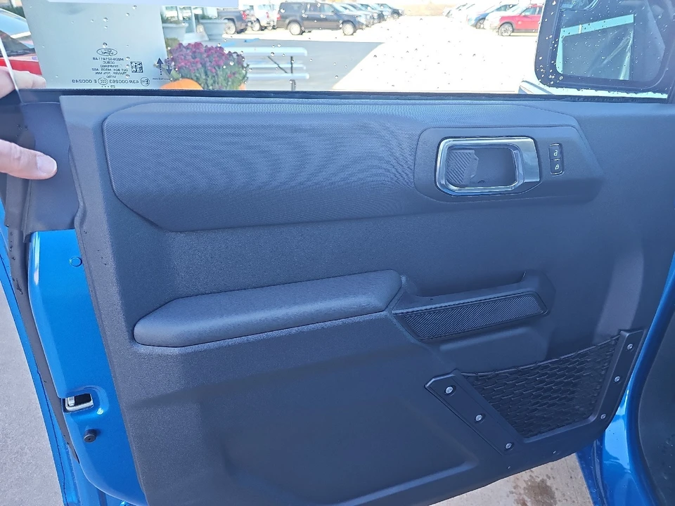 2025 Ford Bronco 6th Gen - Image 17 of 21