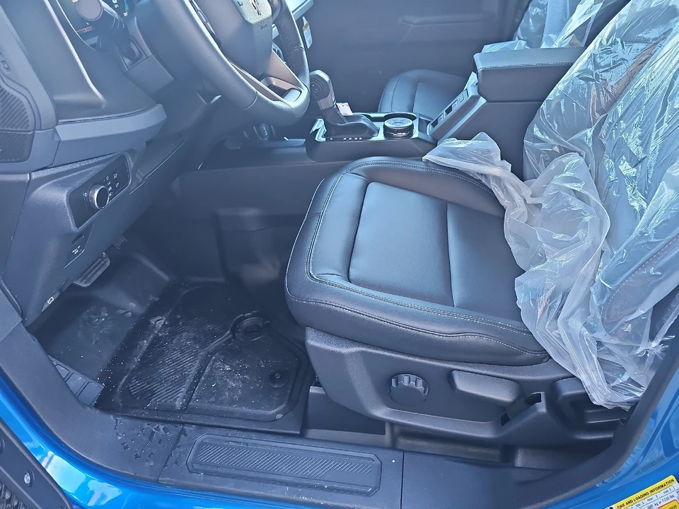 2025 Ford Bronco 6th Gen - Image 18 of 21
