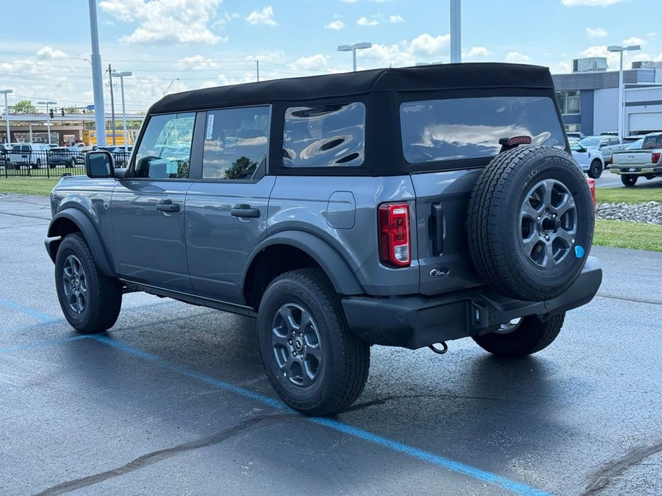 2025 Ford Bronco 6th Gen - Image 3 of 12