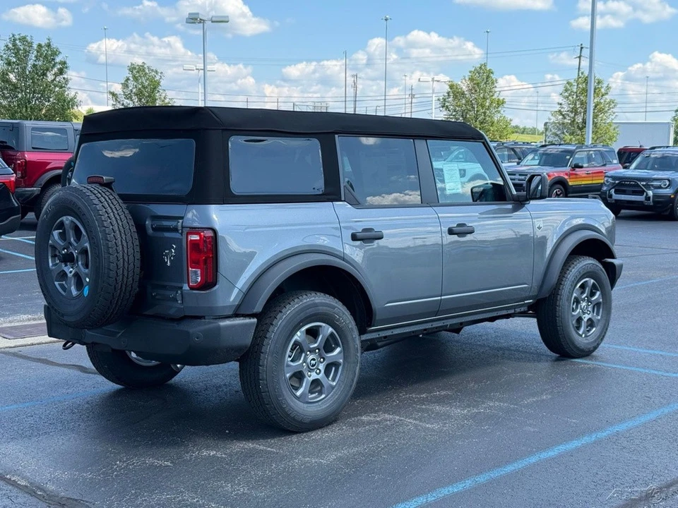 2025 Ford Bronco 6th Gen - Image 6 of 12