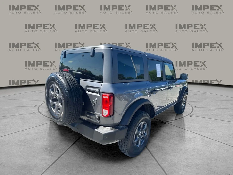 2025 Ford Bronco 6th Gen - Image 5 of 31