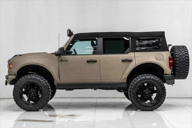 2025 Ford Bronco 6th Gen - Image 16 of 21