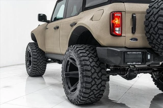 2025 Ford Bronco 6th Gen - Image 19 of 21