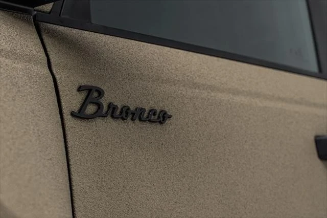 2025 Ford Bronco 6th Gen - Image 17 of 21