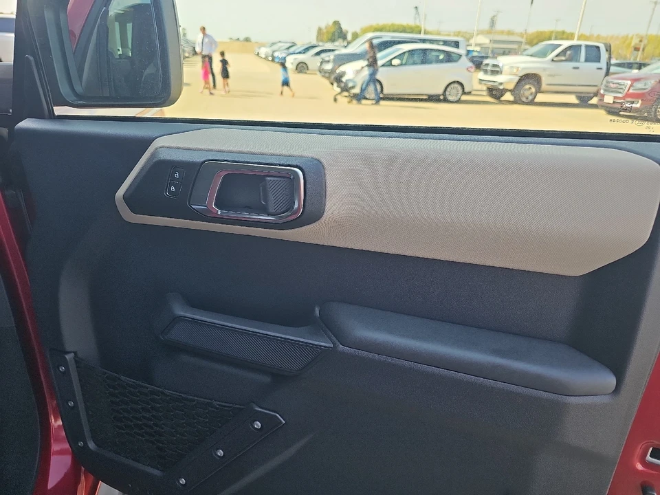 2025 Ford Bronco 6th Gen - Image 8 of 21