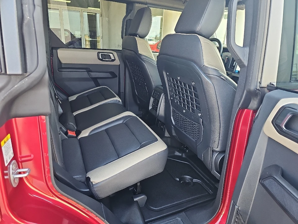 2025 Ford Bronco 6th Gen - Image 9 of 25