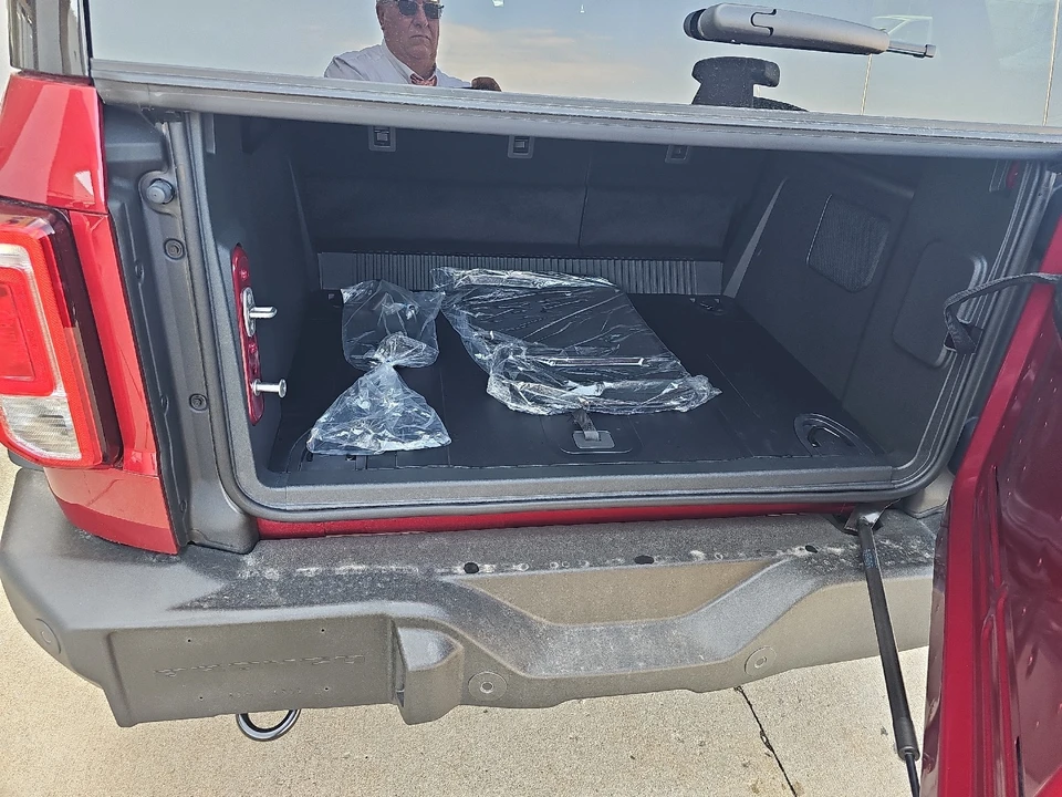 2025 Ford Bronco 6th Gen - Image 13 of 21